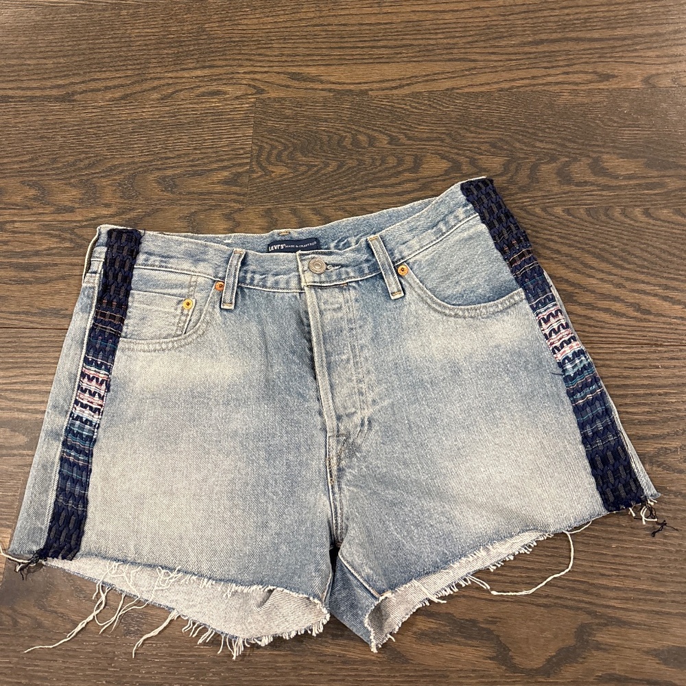 Levi’s embroidered shorts
